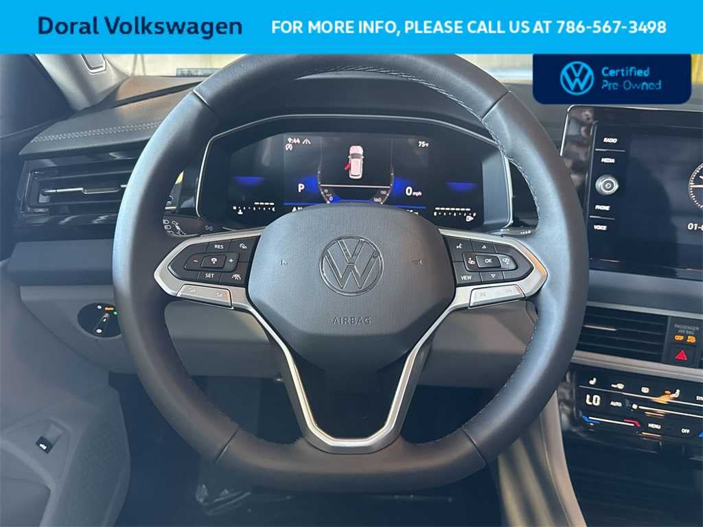 2025 Volkswagen Jetta SE