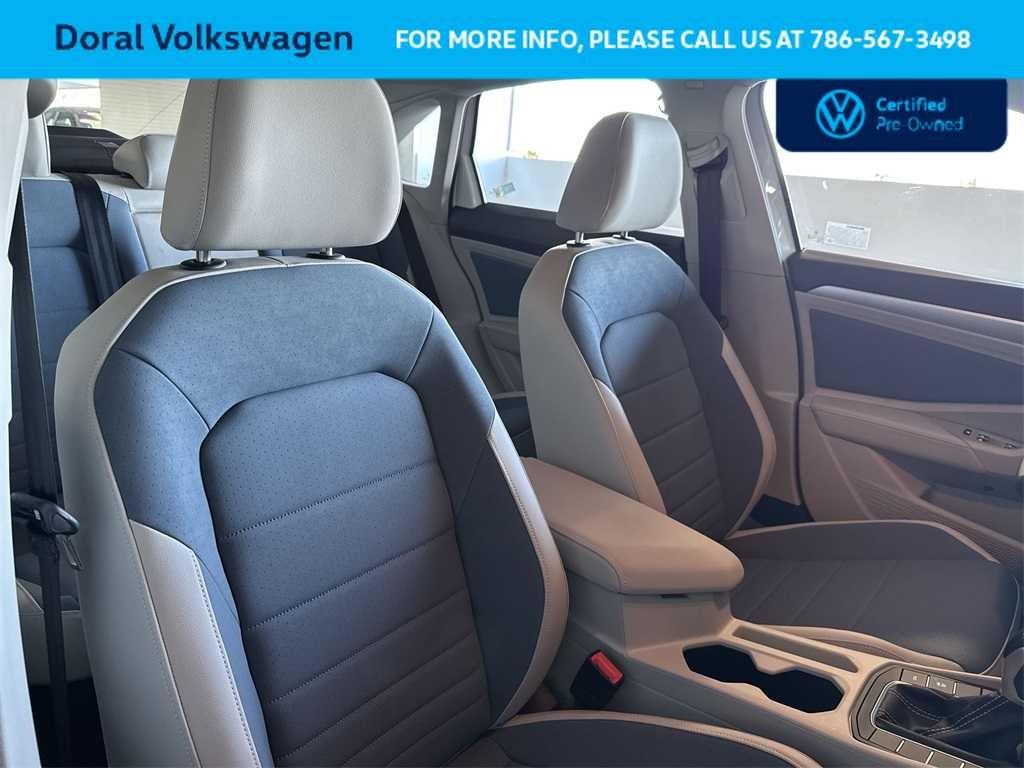 2025 Volkswagen Jetta SE