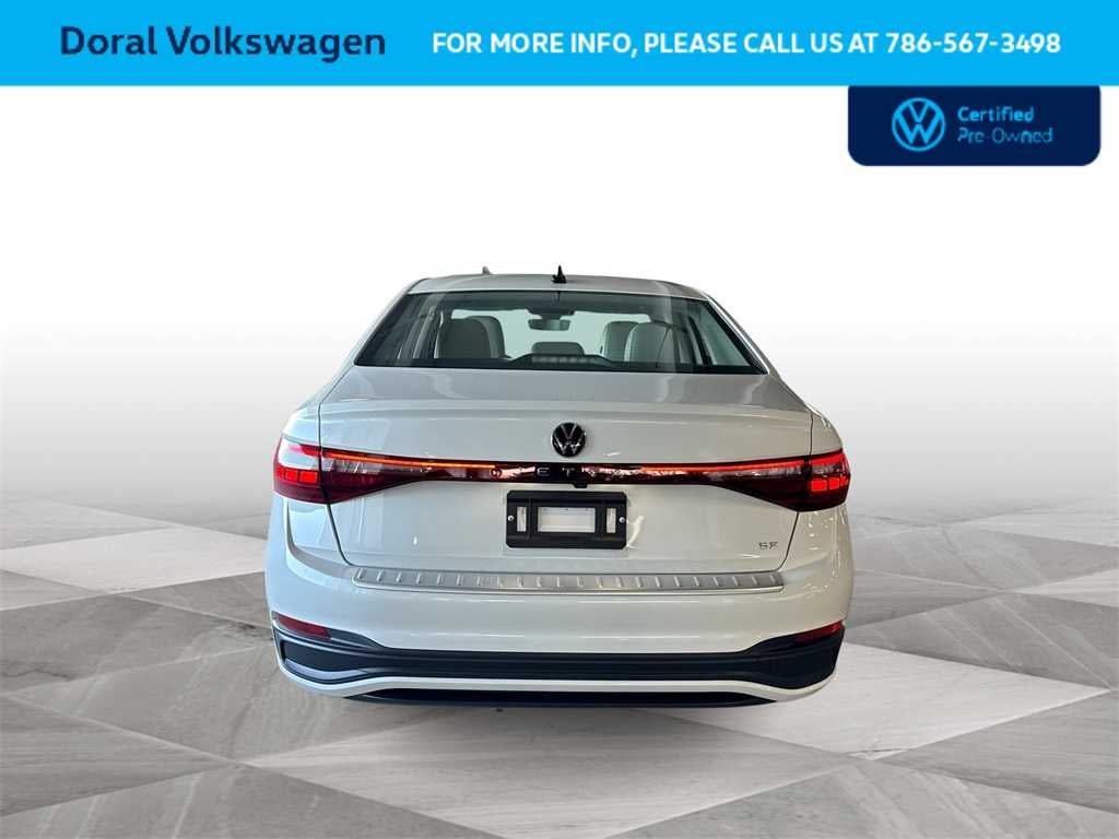 2025 Volkswagen Jetta SE