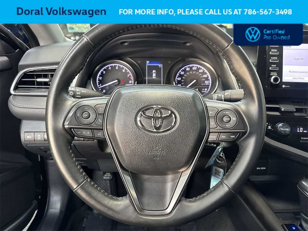 2024 Toyota Camry SE