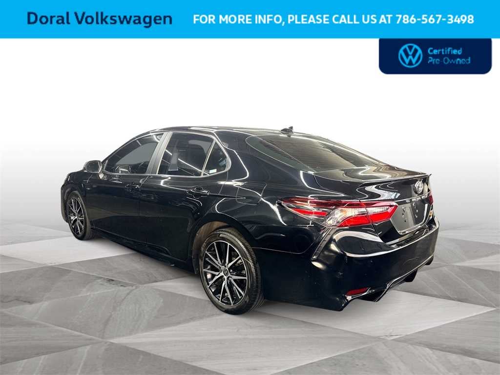 2024 Toyota Camry SE