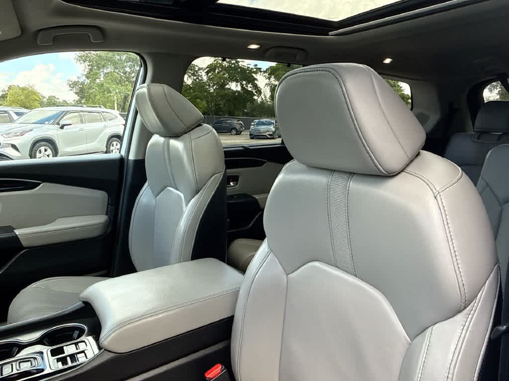 2024 Honda Pilot Touring