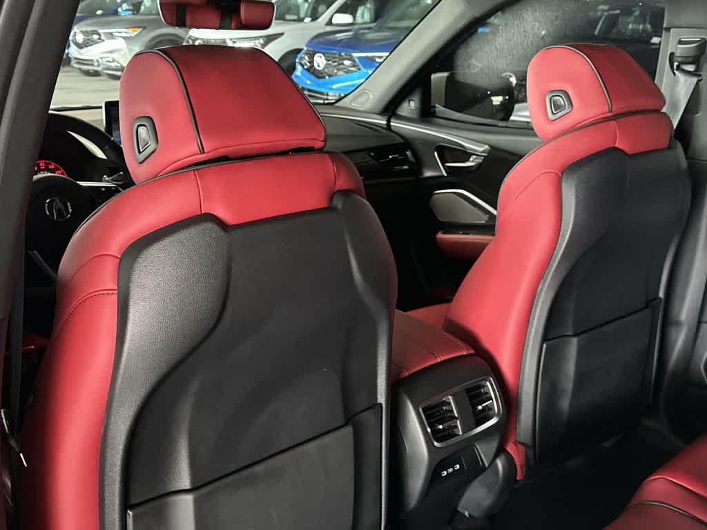 2025 Acura RDX w/A-Spec Package