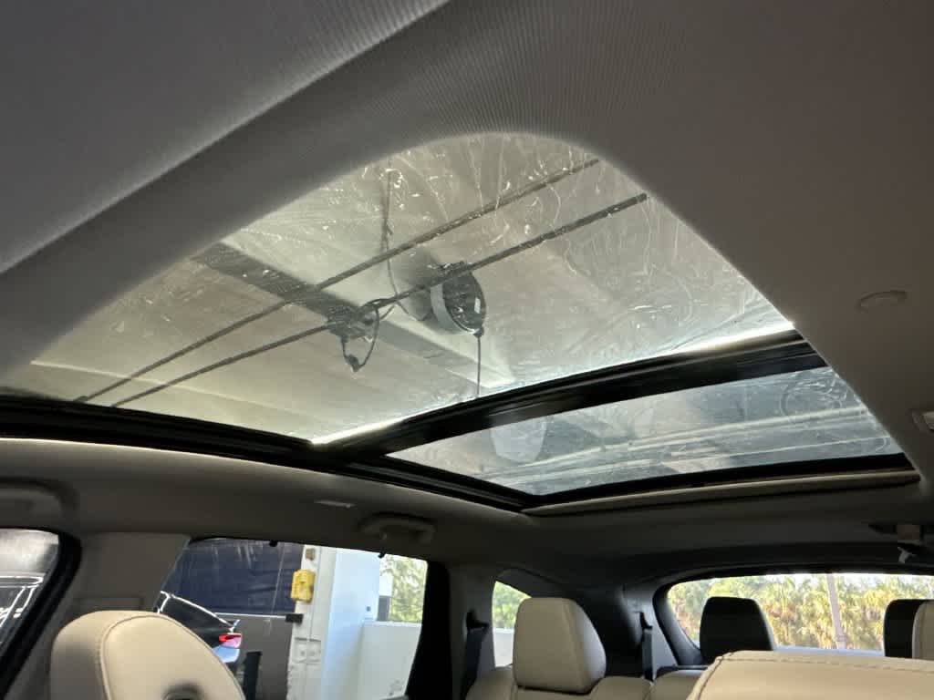 2024 Acura MDX w/Technology Package