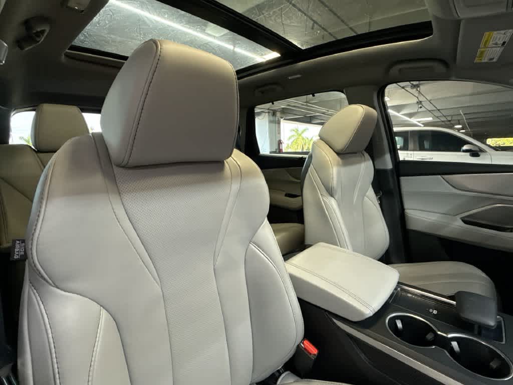 2024 Acura MDX w/Technology Package