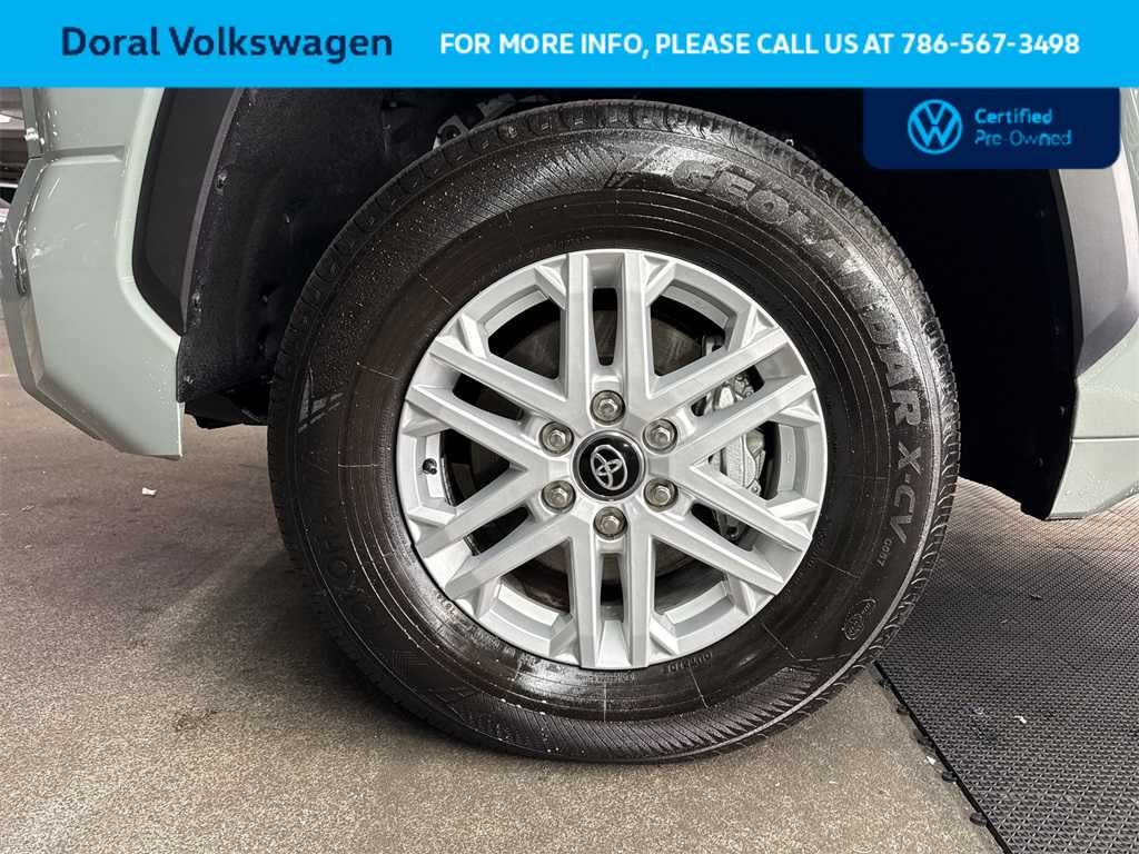 2025 Toyota Tundra SR5