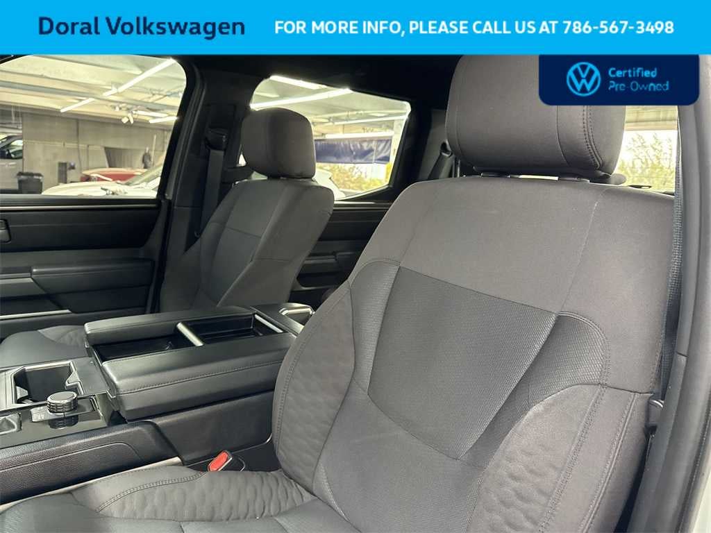 2025 Toyota Tundra SR5