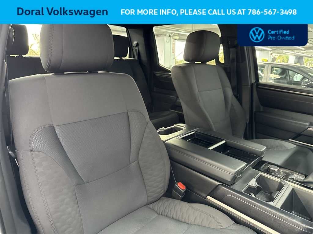 2025 Toyota Tundra SR5