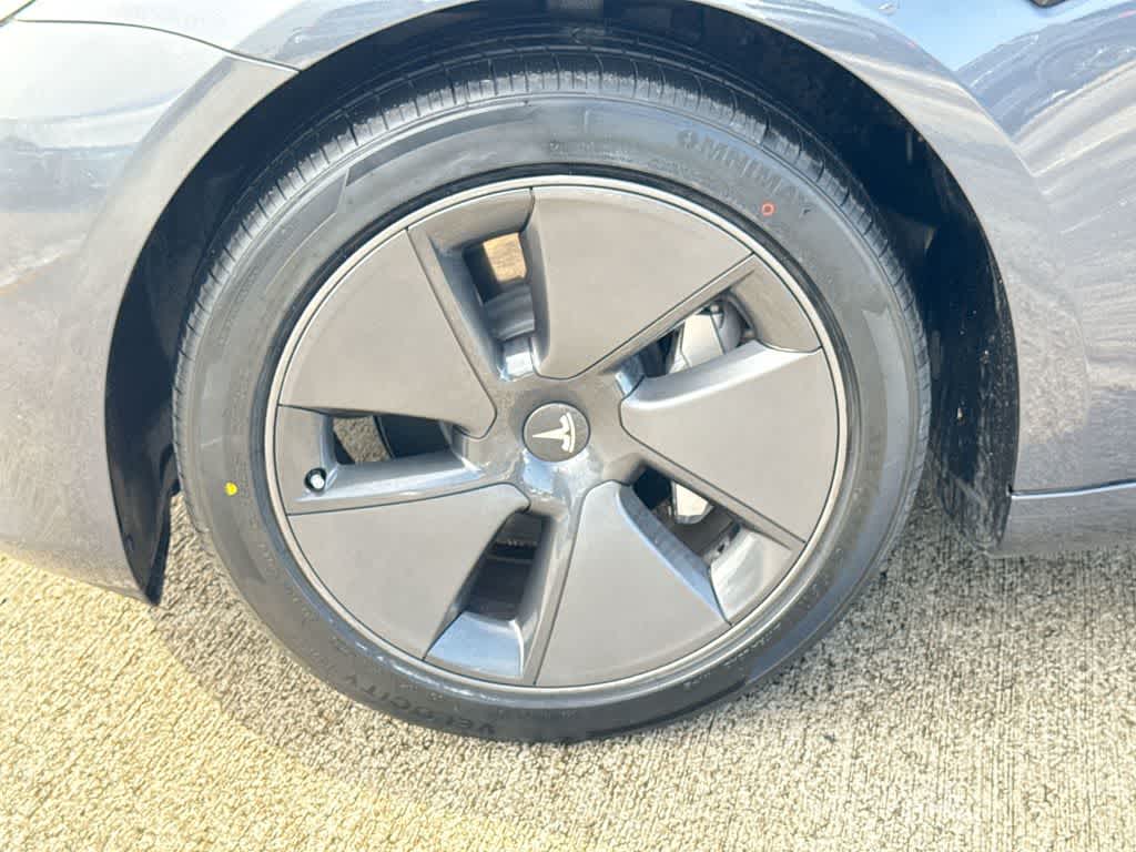 2023 Tesla Model 3 RWD