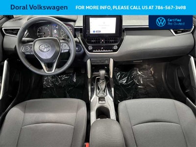 2025 Toyota Corolla Cross LE