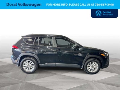 2025 Toyota Corolla Cross LE