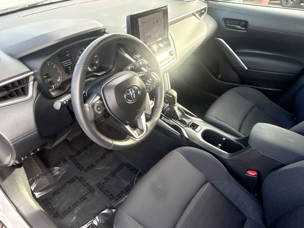 2024 Toyota Corolla Cross Hybrid SE