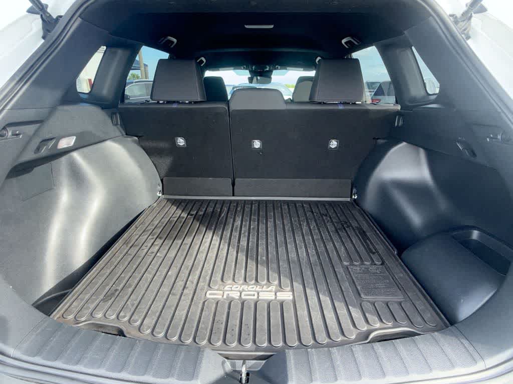 2024 Toyota Corolla Cross Hybrid SE