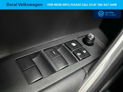 2024 Toyota Corolla Cross Hybrid SE