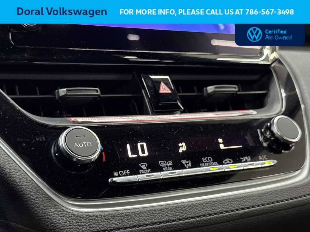 2024 Toyota Corolla Cross Hybrid SE