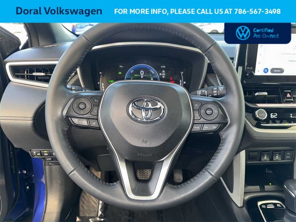 2024 Toyota Corolla Cross Hybrid XSE