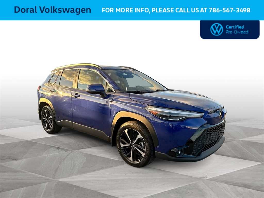 2024 Toyota Corolla Cross Hybrid XSE