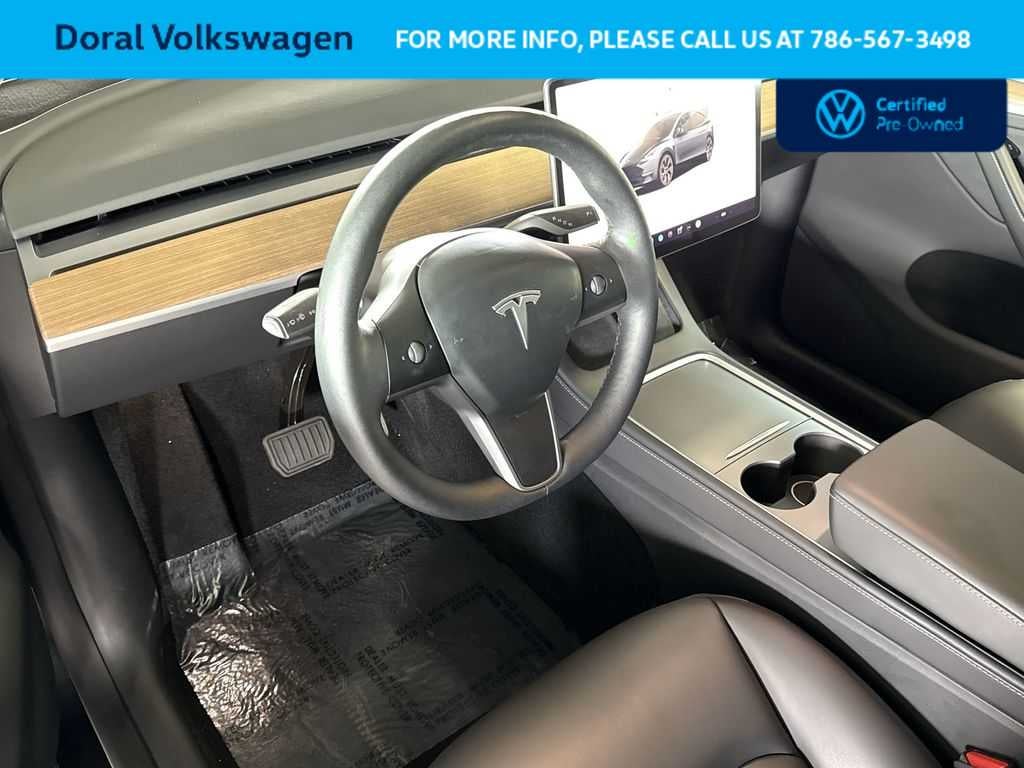2024 Tesla Model Y RWD