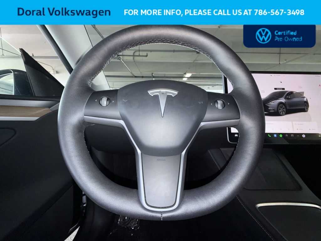 2024 Tesla Model Y RWD