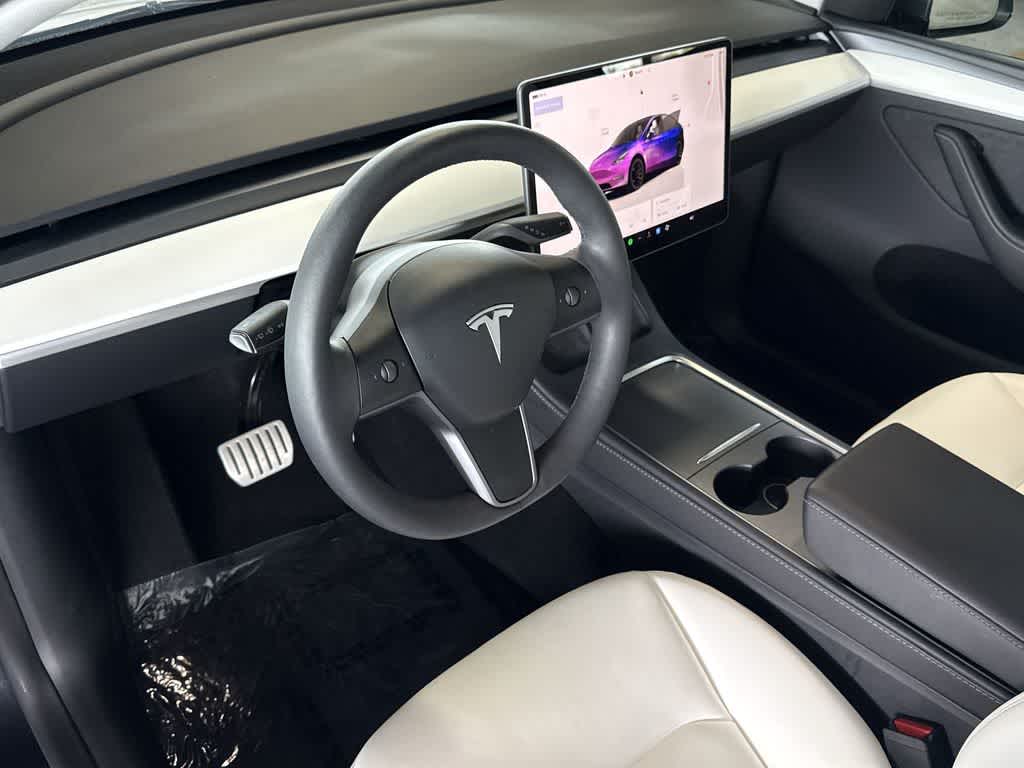 2025 Tesla Model Y Performance
