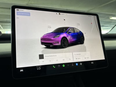 2025 Tesla Model Y Performance