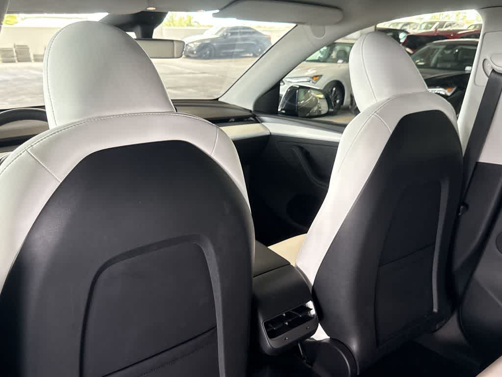 2025 Tesla Model Y Performance