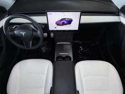 2025 Tesla Model Y Performance