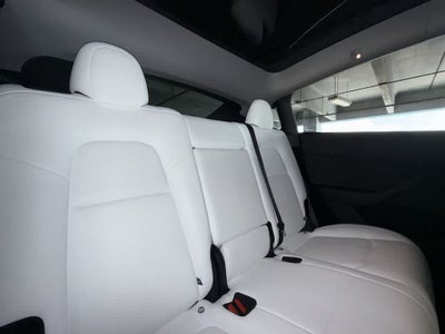 2025 Tesla Model Y Performance