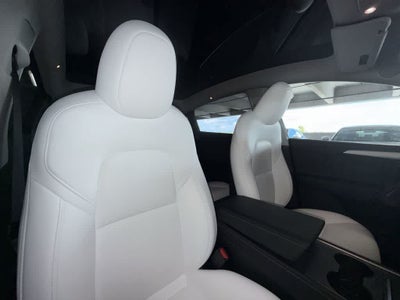 2025 Tesla Model Y Performance