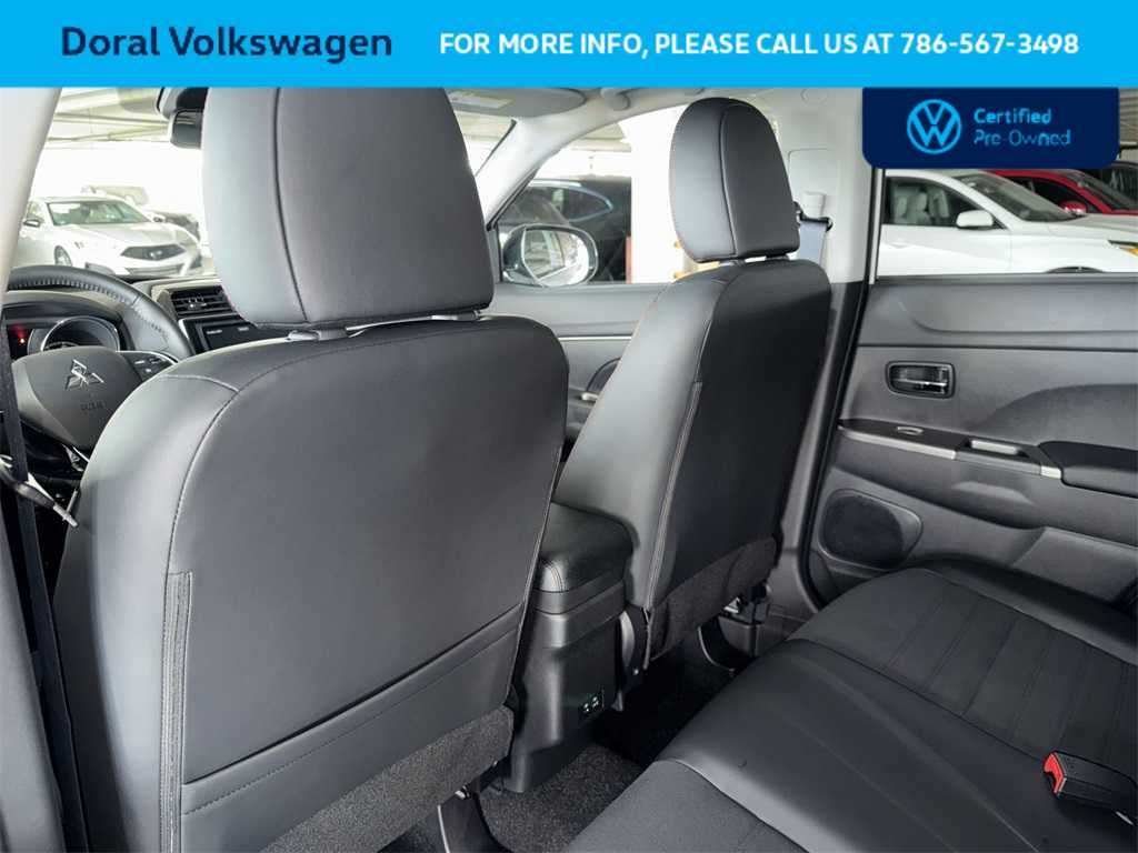 2025 Mitsubishi Outlander Sport SE