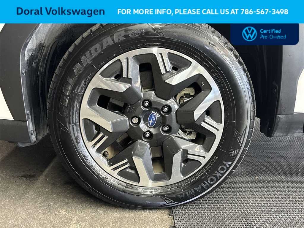 2025 Subaru Forester Premium