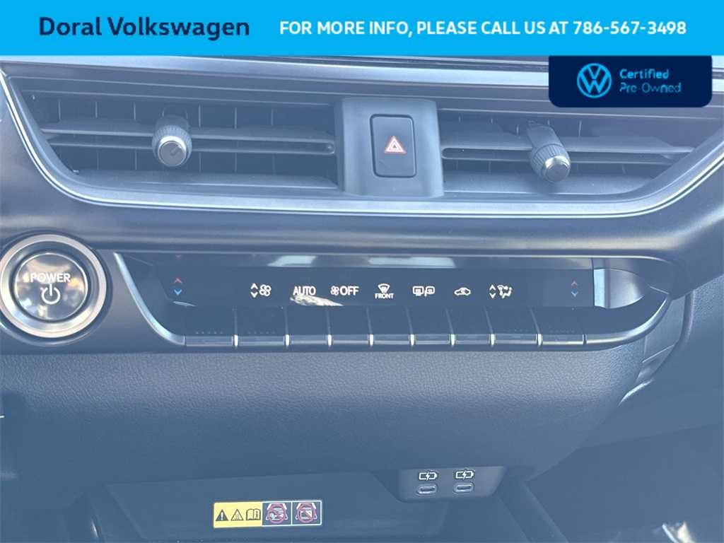 2024 Lexus UX F SPORT Design