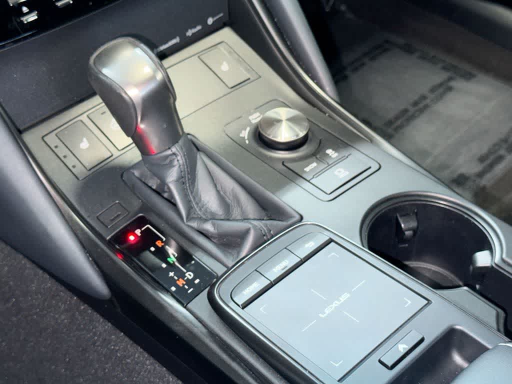 2025 Lexus IS 350 F SPORT Design