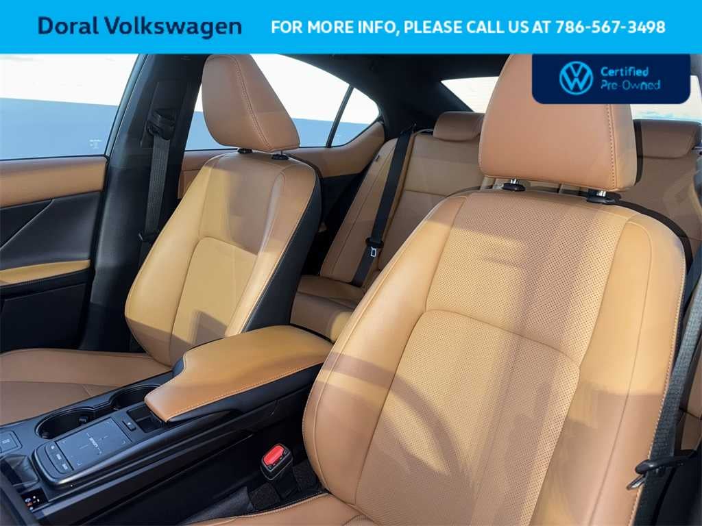 2024 Lexus IS IS 300