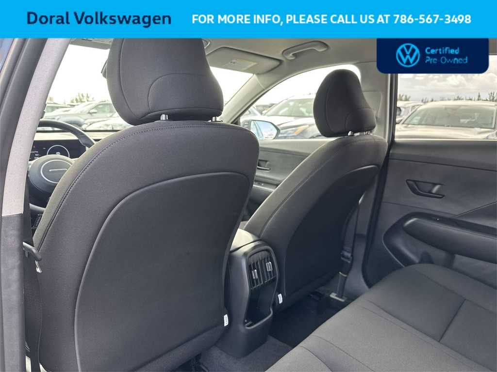 2025 Hyundai Kona SEL Convenience
