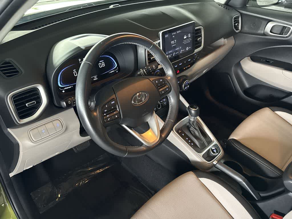 2024 Hyundai Venue SEL