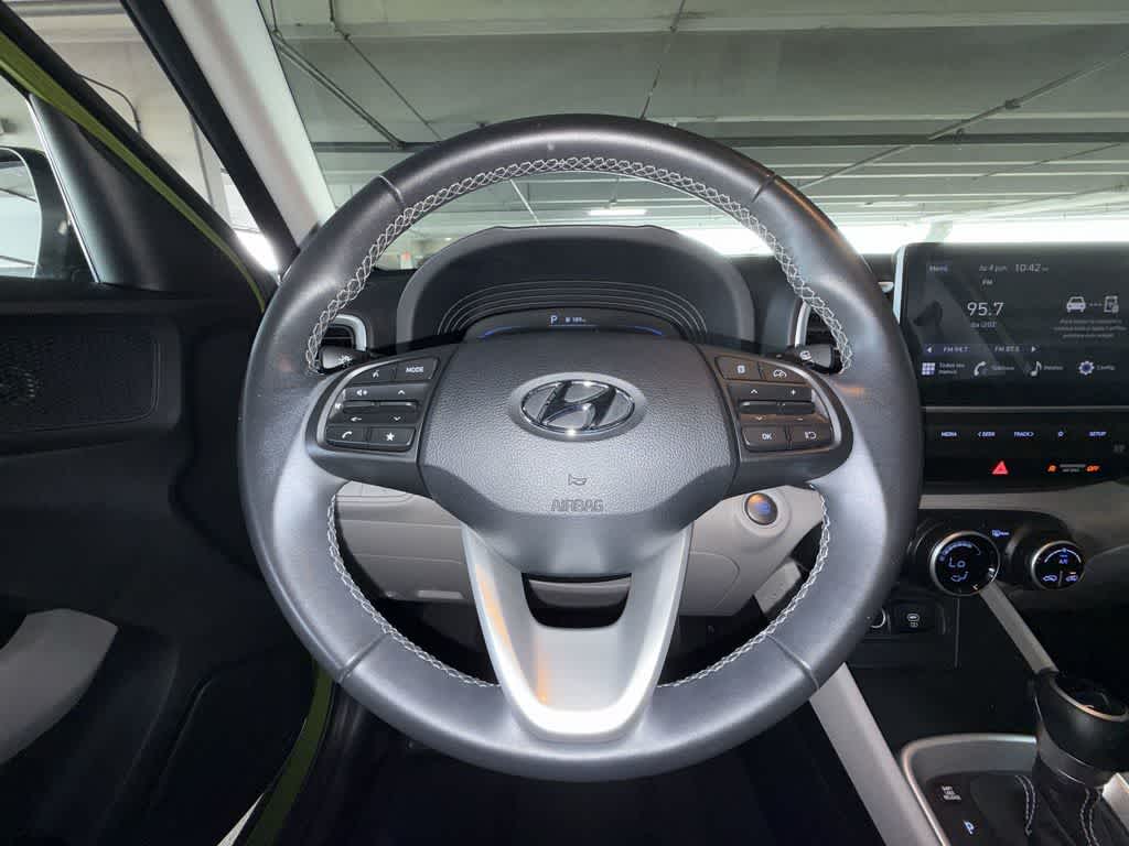 2024 Hyundai Venue SEL