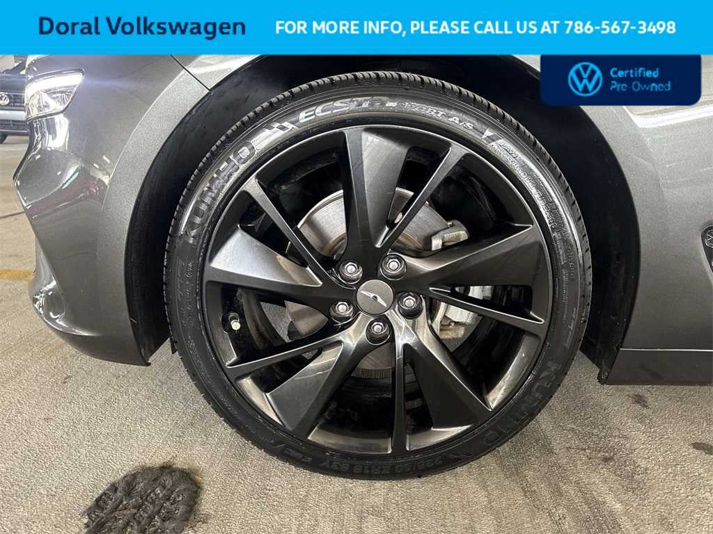 2023 Genesis G70 2.0T