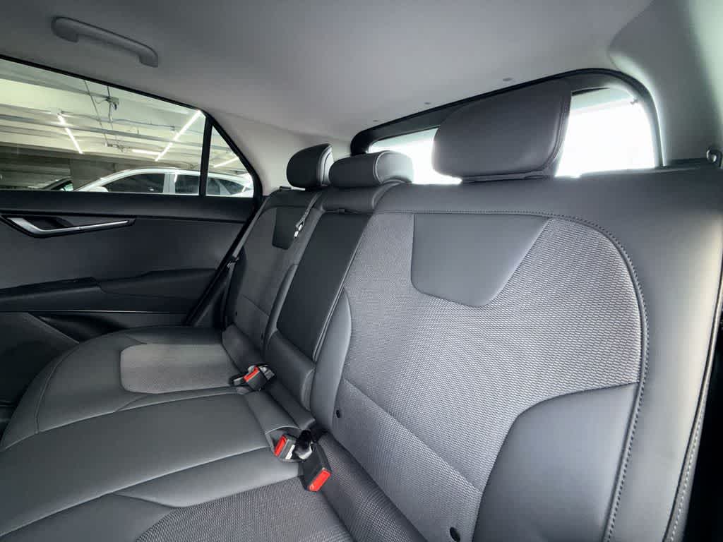 2025 Kia Niro EV Wind