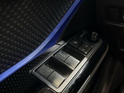 2022 Toyota C-HR XLE