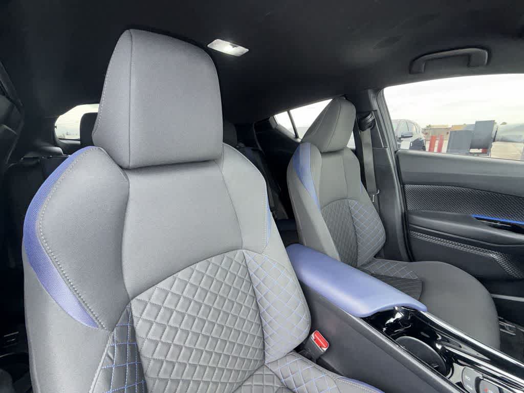 2021 Toyota C-HR XLE