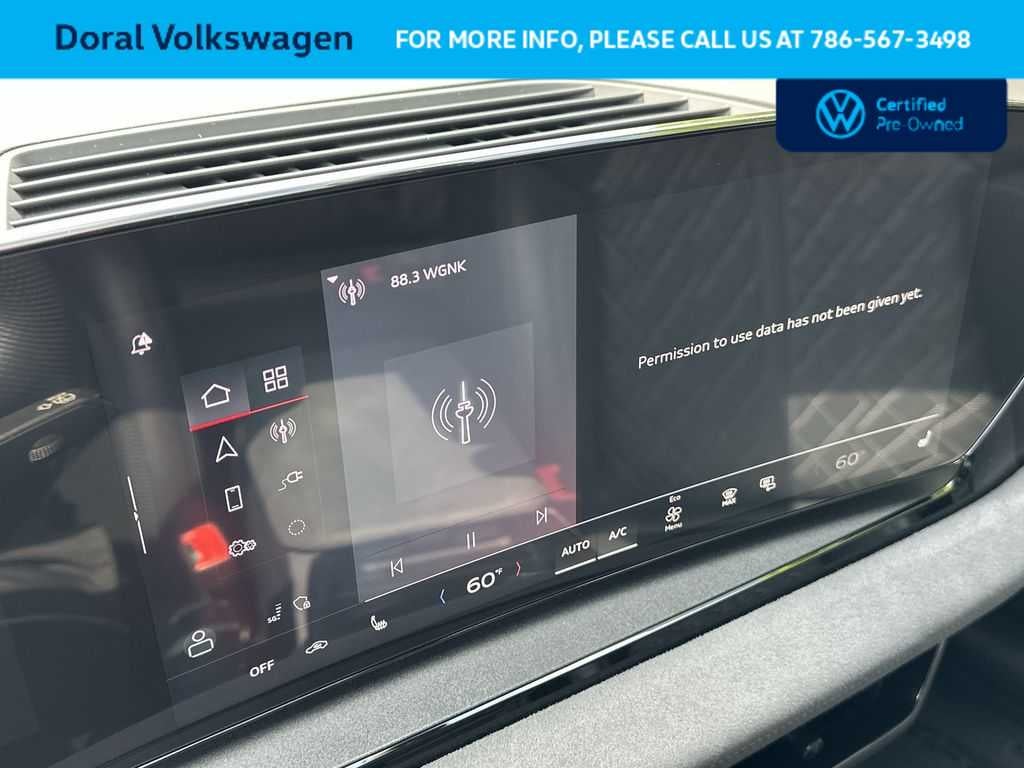 2025 Audi SQ6 e-tron Prestige