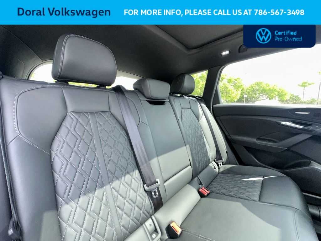 2025 Audi SQ6 e-tron Prestige