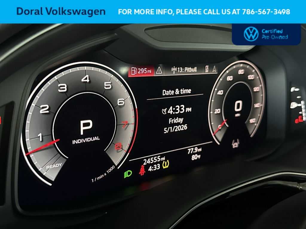 2023 Audi Q8 Premium