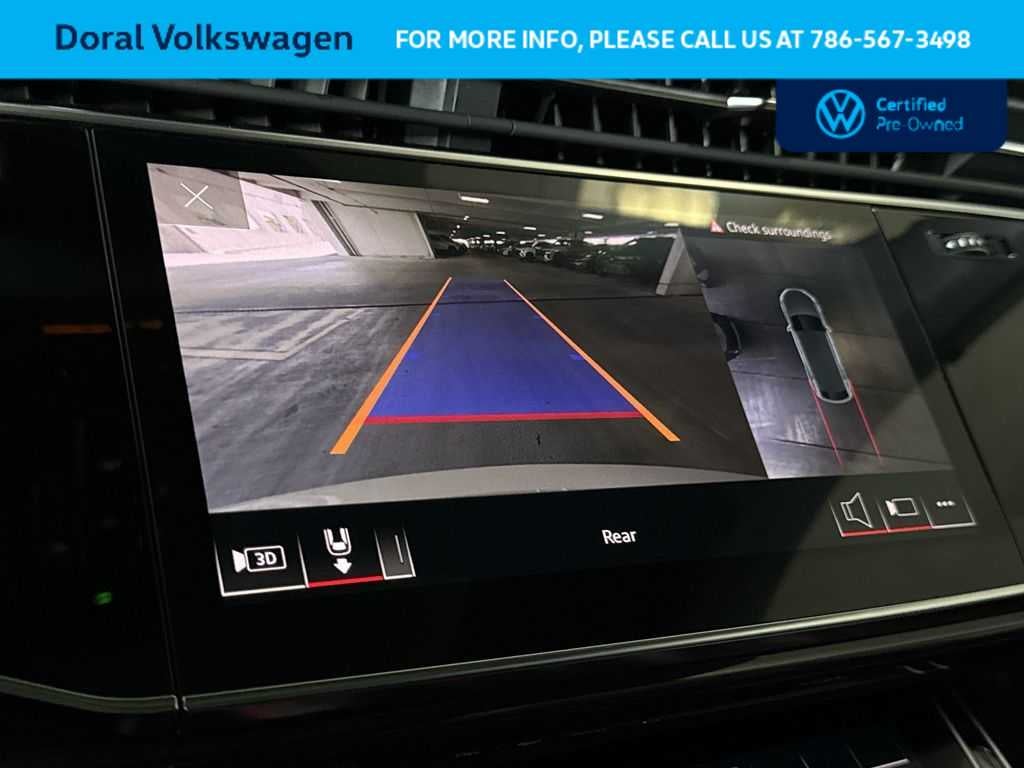 2023 Audi Q8 Premium