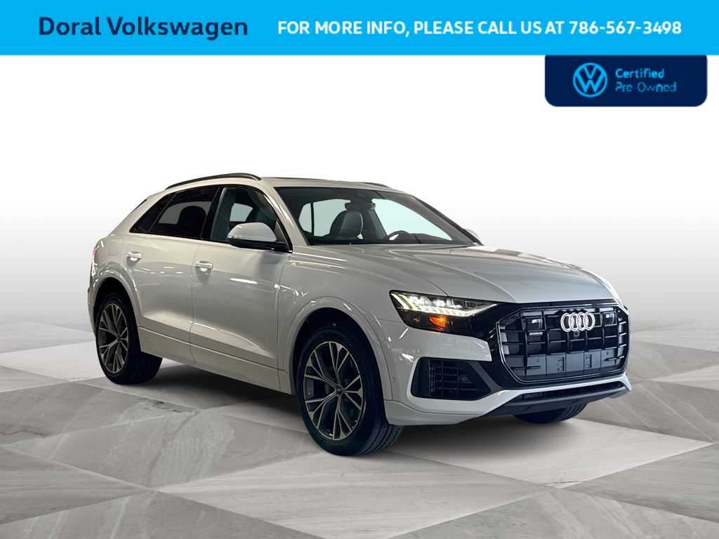 2023 Audi Q8 Premium