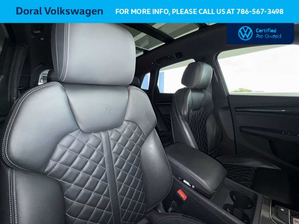 2023 Audi SQ5 Premium Plus
