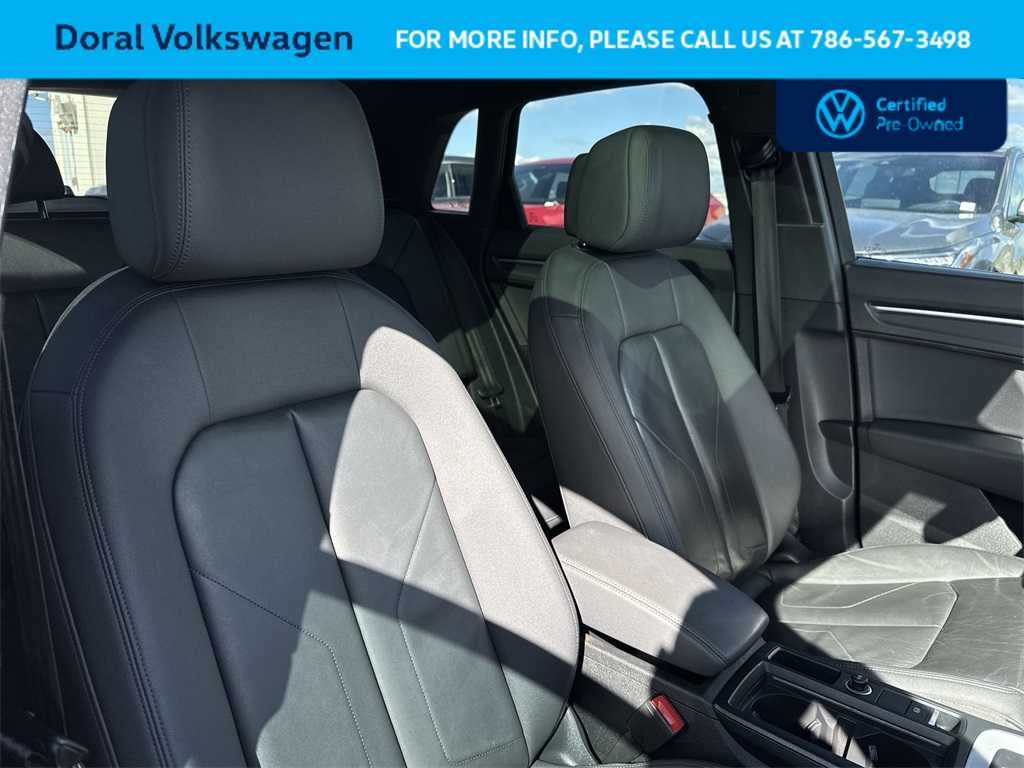 2021 Audi Q3 S line Premium