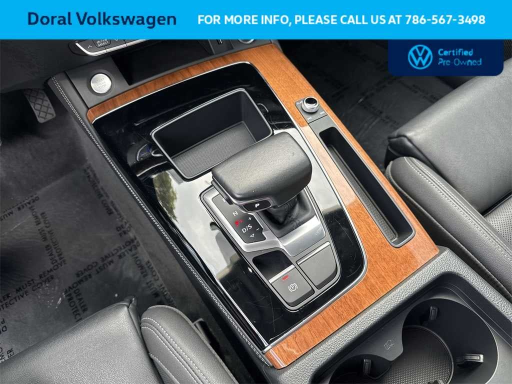 2023 Audi Q5 S line Premium Plus