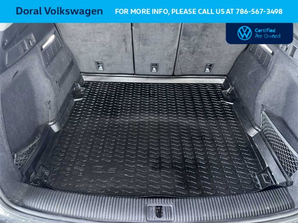 2023 Audi Q5 S line Premium Plus